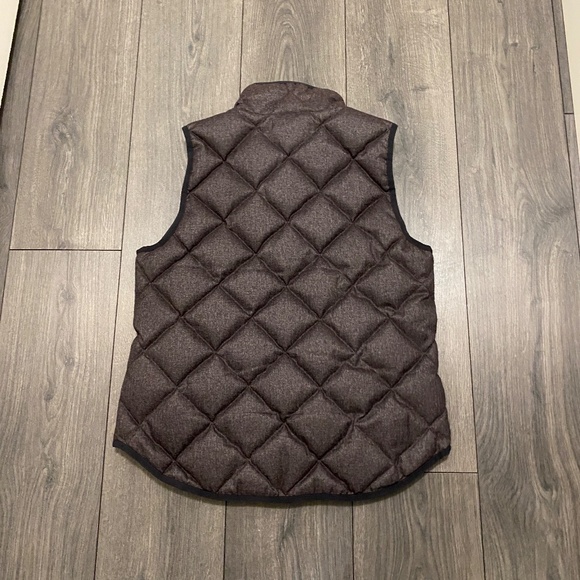 J. Crew Factory Textured Quilted Puffer Vest Size M - Picture 7 of 8